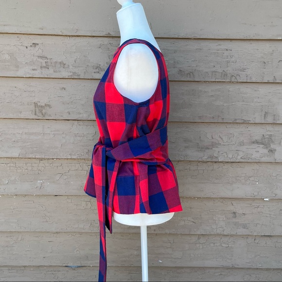 Buffalo plaid belted top! - Picture 8 of 8
